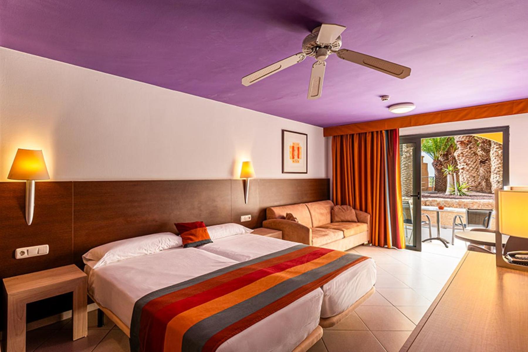 Triple Room